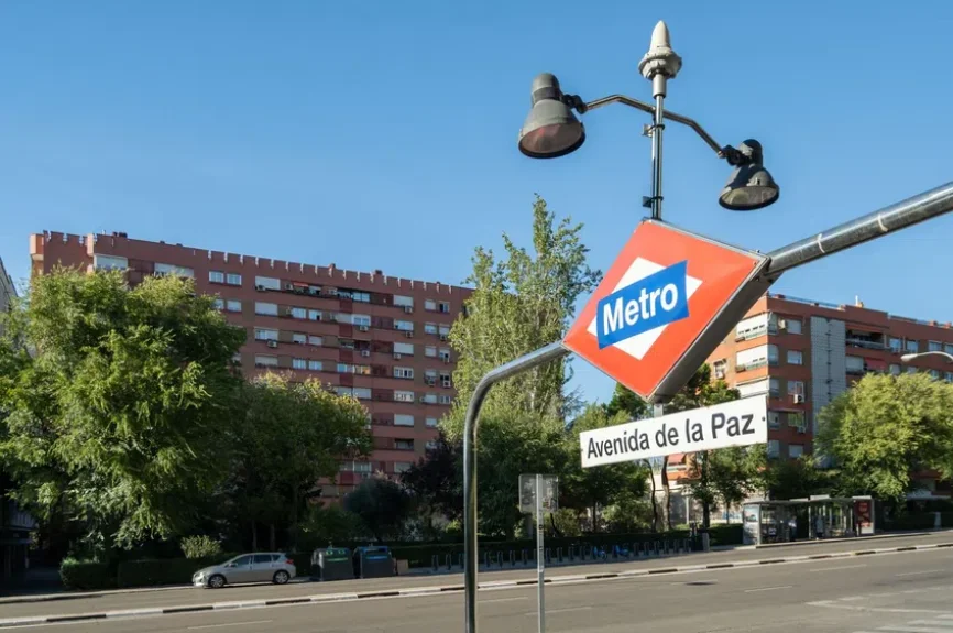 Piso en Avenida de Ramón y Cajal, Colina, Madrid